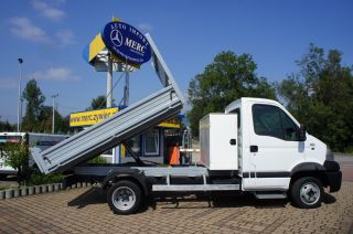 Renault Mascott